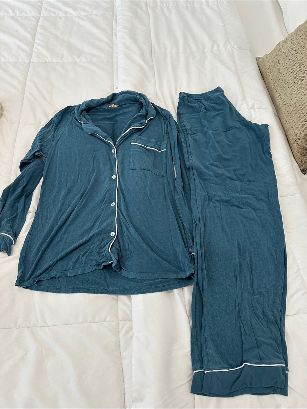 Eberjey Teal Long-Sleeve Button Pajama Set with White Piping